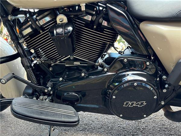 2023 HARLEY-DAVIDSON STREET GLIDE SPECIAL