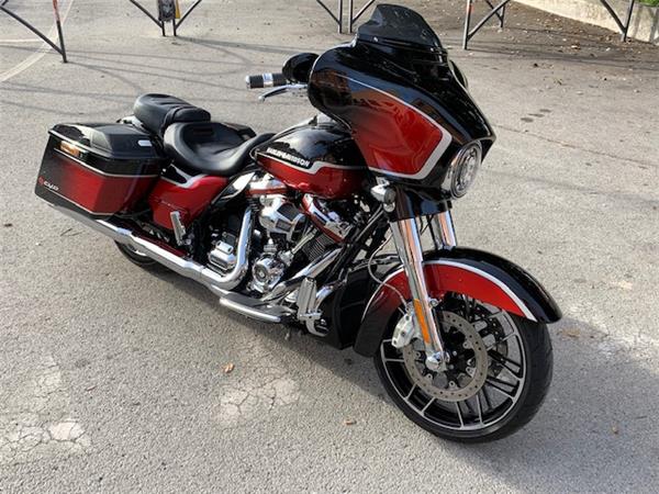 Harley-Davidson CVO - Custom Vehicle Operations