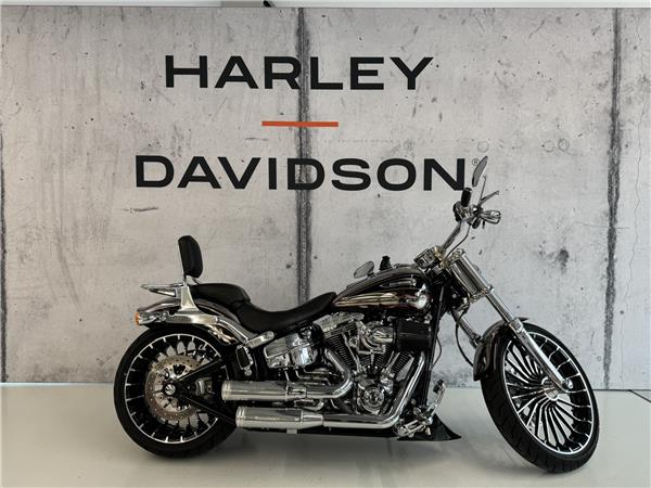 2014 HARLEY-DAVIDSON CVO FXSBSE 1801 CVO Softail Breakout