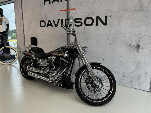 2014 HARLEY-DAVIDSON CVO FXSBSE 1801 CVO Softail Breakout