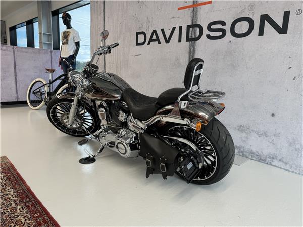 2014 HARLEY-DAVIDSON CVO FXSBSE 1801 CVO Softail Breakout