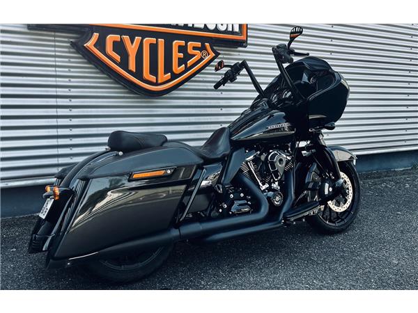 2018 HARLEY-DAVIDSON ROAD GLIDE