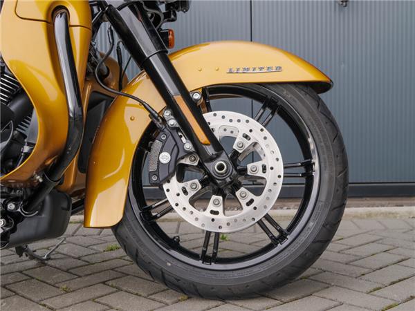 2023 Harley-Davidson Ultra Limited 114