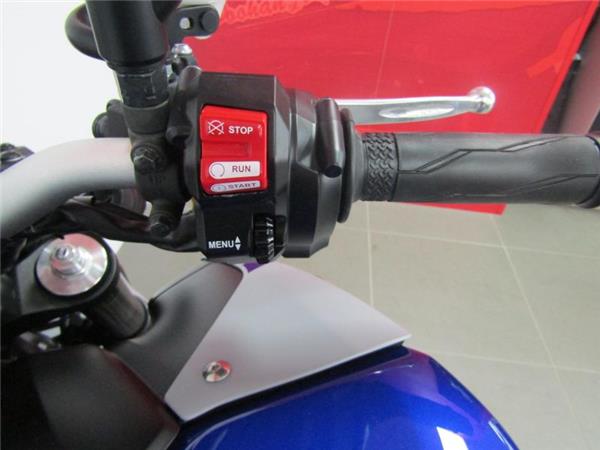 2022 Yamaha MT-09 BLUE