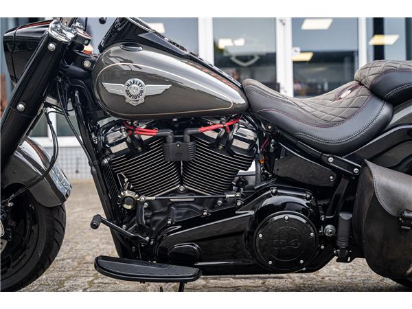 Harley-Davidson Kiel FLFBS FAT BOY SOFTAIL 114 - JEKILL&HYDE -