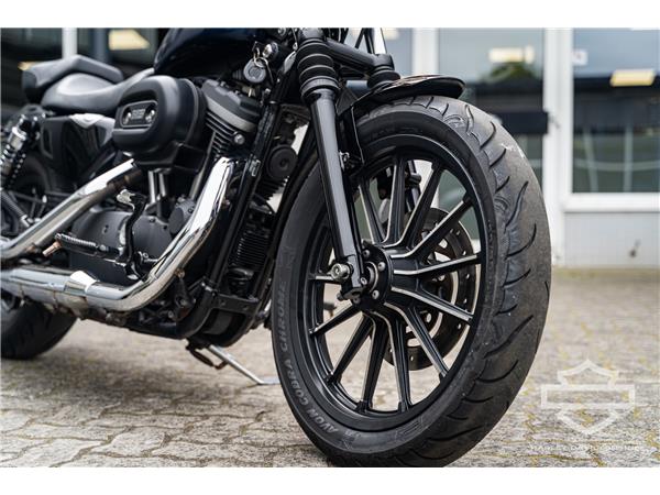 Harley-Davidson Kiel XL883N SPORTSTER IRON - Vorverlegte Fußr. 1 Hd.