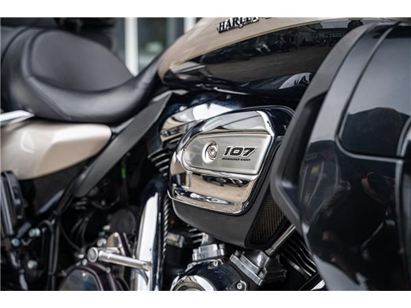 Harley-Davidson Kiel ULTRA LIMITED LOW FLHTKL - RÜCKWÄRTSGANG -