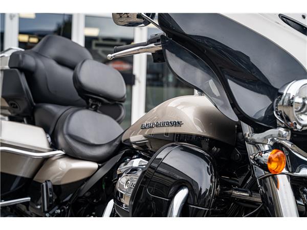 Harley-Davidson Kiel ULTRA LIMITED LOW FLHTKL - RÜCKWÄRTSGANG -