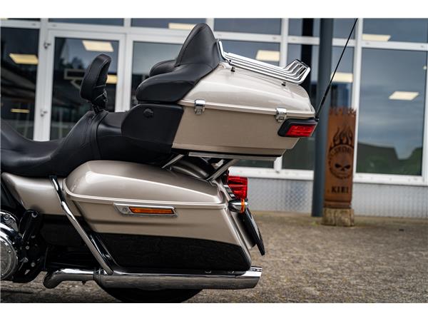 Harley-Davidson Kiel ULTRA LIMITED LOW FLHTKL - RÜCKWÄRTSGANG -