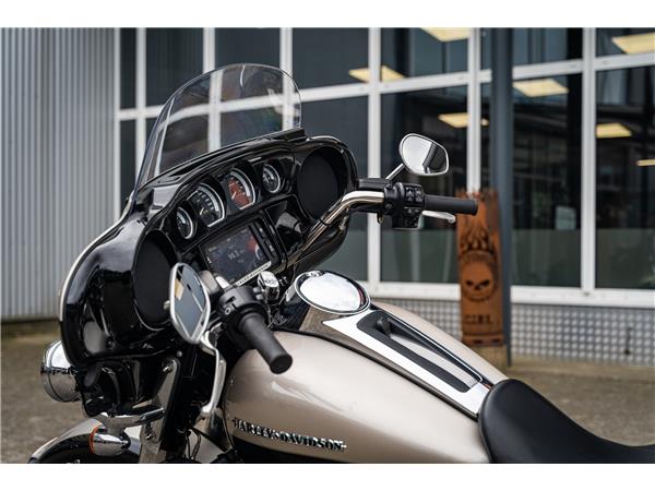 Harley-Davidson Kiel ULTRA LIMITED LOW FLHTKL - RÜCKWÄRTSGANG -