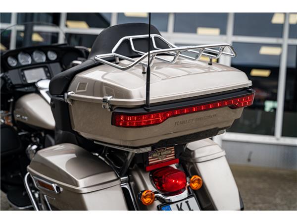 Harley-Davidson Kiel ULTRA LIMITED LOW FLHTKL - RÜCKWÄRTSGANG -