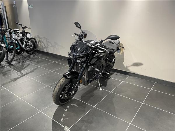 2022 Yamaha MT-10 