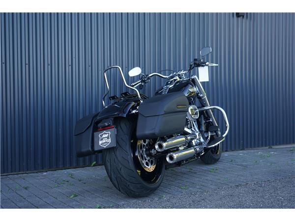 2023 HARLEY-DAVIDSON Softail FLFBS Fat Boy 114