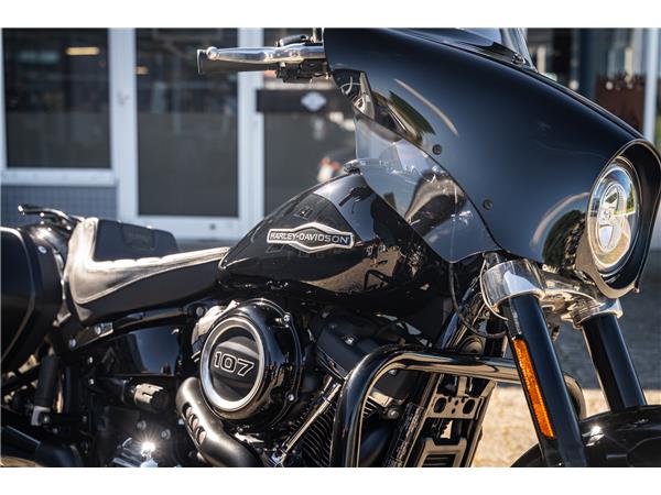 Harley-Davidson Kiel FLSB SPORT GLIDE 107 - PENZL -