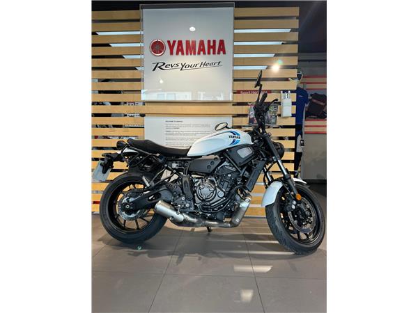 2023 Yamaha XSR700