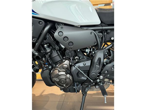 2023 Yamaha XSR700