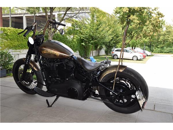FXBB Street Bob Umbau mit J&H Auspuff uvm.