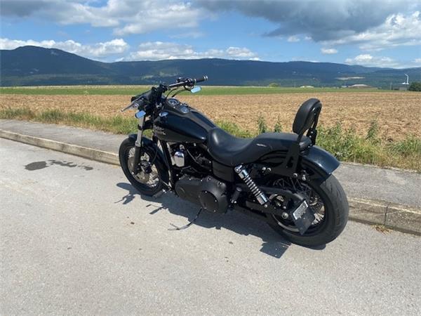 2017 HARLEY-DAVIDSON Dyna FXDB Dyna Street Bob 103 ABS