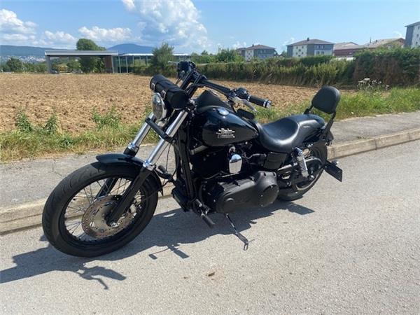 2017 HARLEY-DAVIDSON Dyna FXDB Dyna Street Bob 103 ABS