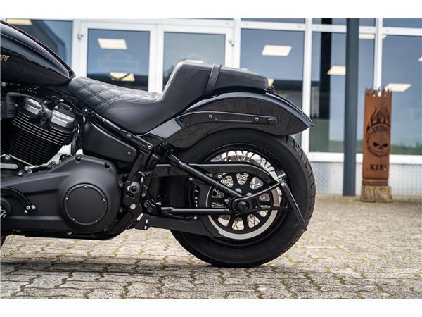 Harley-Davidson Kiel STREET BOB FXBB SOFTAIL- JEKILL&HYDE - CLUBSTYLE