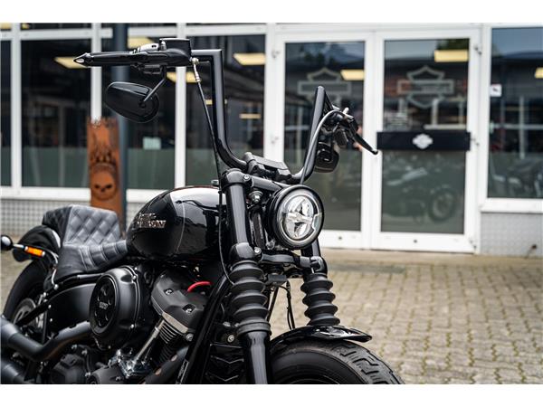 Harley-Davidson Kiel STREET BOB FXBB SOFTAIL - KESSTECH - SPEICHEN