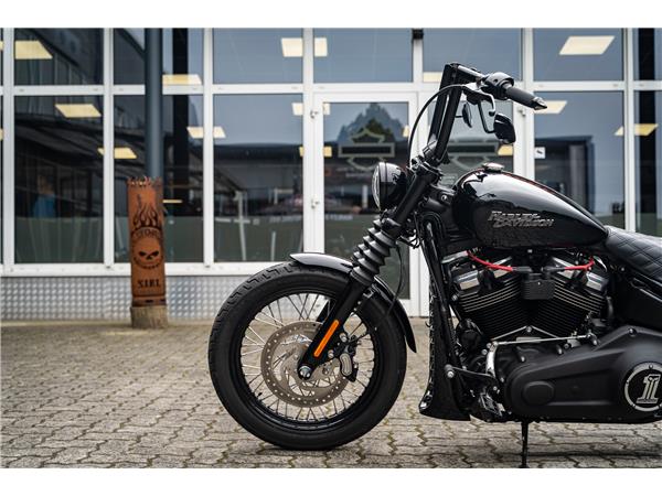 Harley-Davidson Kiel STREET BOB FXBB SOFTAIL - KESSTECH - SPEICHEN