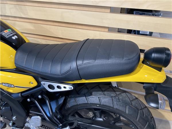 Yamaha XSR125 2023 Superb Condition 4980 Miles