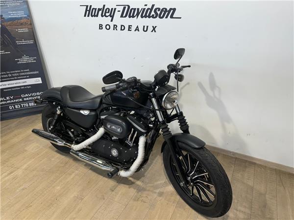 SPORTSTER IRON 883