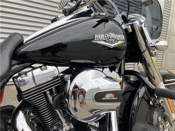 2014 Harley-Davidson Road King Classic FLHRC Tourer