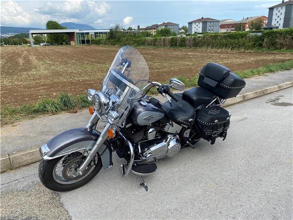 2014 HARLEY-DAVIDSON Softail FLSTC Softail Heritage Classic ABS