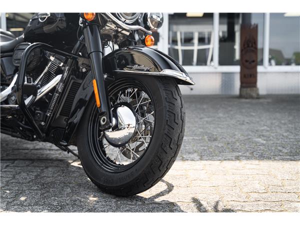 Harley-Davidson Kiel Softail Heritage 114 FLHCS -PENZL KLAPPENAUSPUFF