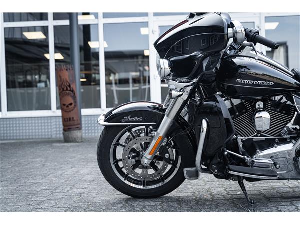 Harley-Davidson Kiel ULTRA LIMITED FLHTK TOURING 103 - KESSTECH -