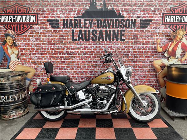 2017 HARLEY-DAVIDSON Softail FLSTC Softail Heritage Classic ABS