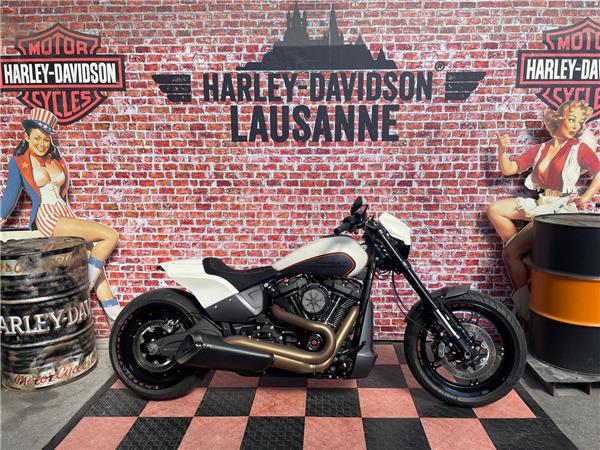 2019 HARLEY-DAVIDSON Softail FXDRS 114 ABS