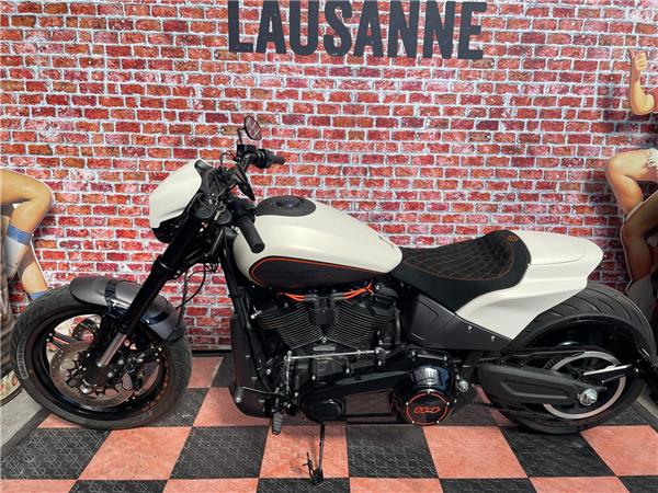 2019 HARLEY-DAVIDSON Softail FXDRS 114 ABS