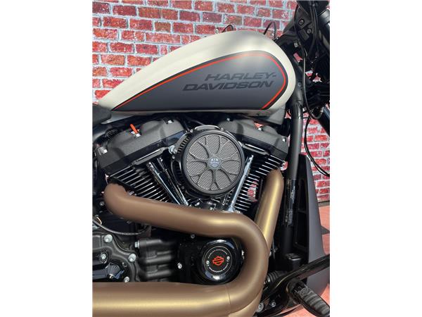 2019 HARLEY-DAVIDSON Softail FXDRS 114 ABS