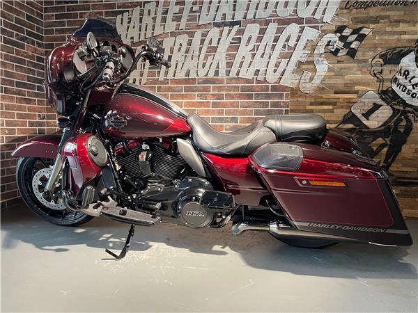 2019 HARLEY-DAVIDSON CVO FLHXSE Street Glide ABS CVO 117