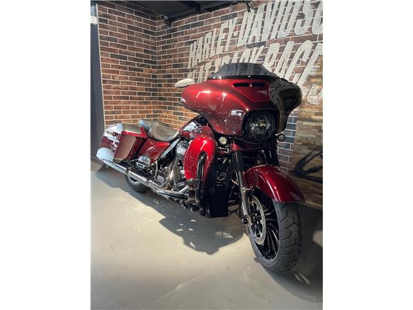 2019 HARLEY-DAVIDSON CVO FLHXSE Street Glide ABS CVO 117