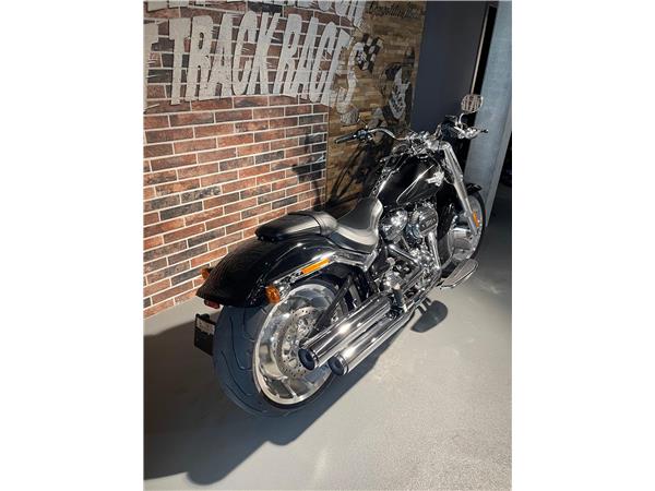 2021 HARLEY-DAVIDSON Softail FLFBS Fat Boy 114