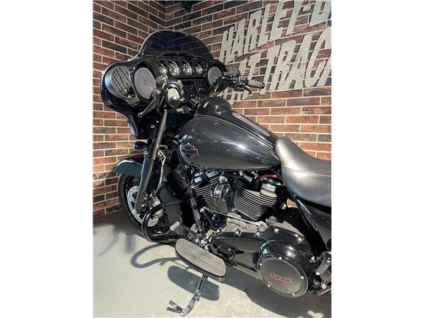 2020 HARLEY-DAVIDSON Touring FLHXS Street Glide Special 114