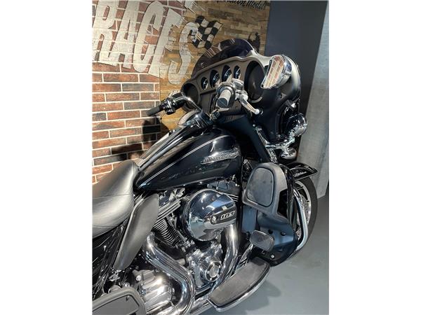 2014 HARLEY-DAVIDSON Touring FLHTCU Electra Glide Ultra Classic ABS