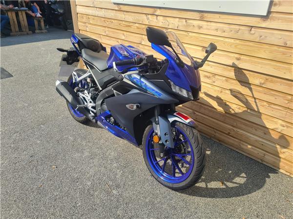 2022 Yamaha R125