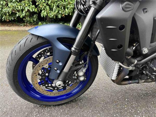 2023 Yamaha MT 10 Blue