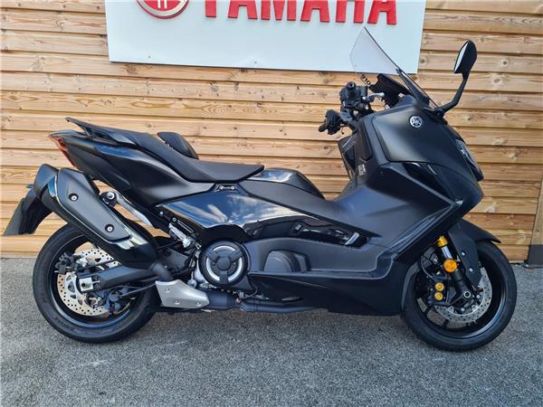 2024 Yamaha TMAX