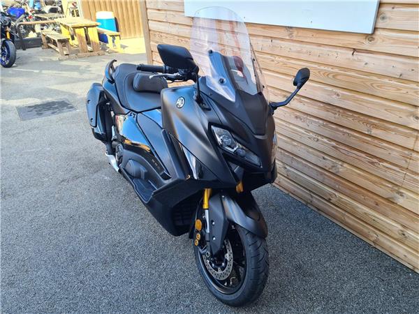 2024 Yamaha TMAX