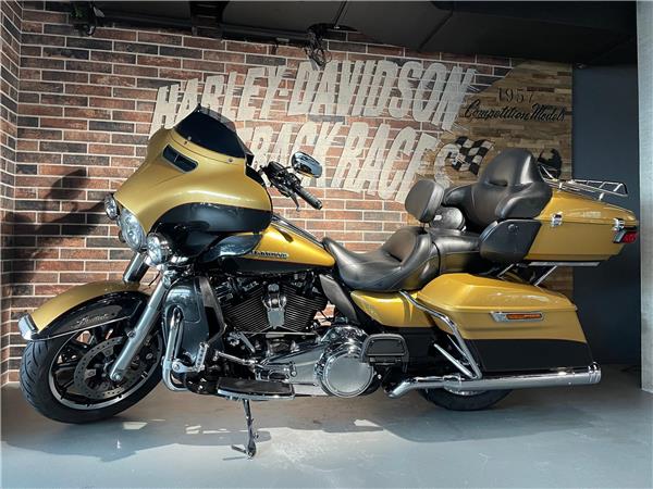 2017 HARLEY-DAVIDSON Touring FLHTK Electra Glide Ultra Limited 107 ABS