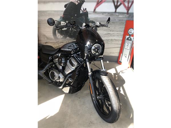 SPORTSTER NIGHTSTER 975