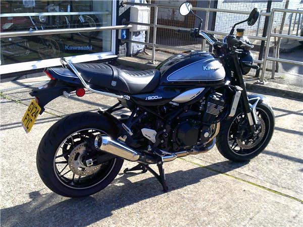 2024 Kawasaki Z900RS
