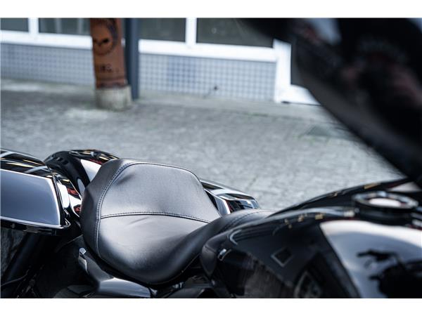 Harley-Davidson Kiel FLHXST STREET GLIDE ST 117 - Kesstech -