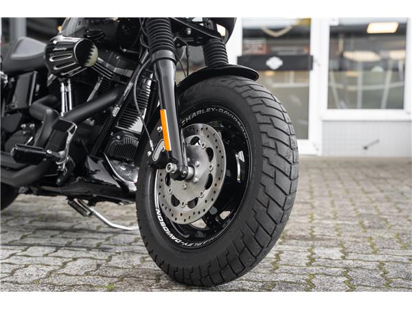 Harley-Davidson Kiel DYNA FAT BOB FXDF 103 CUI - Red Thunder Auspuff